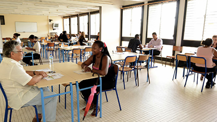 Speed meeting entre des entreprises et des jeunes pour favoriser l’insertion professionnelle